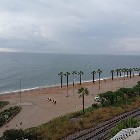 Apartment In Front Of The Beach Pineda de Mar Exterior foto