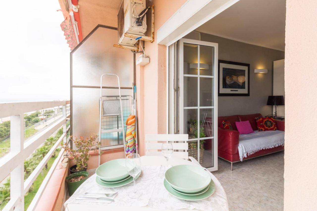 Apartment In Front Of The Beach Pineda de Mar Exterior foto