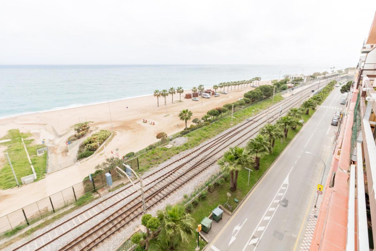 Apartment In Front Of The Beach Pineda de Mar Exterior foto