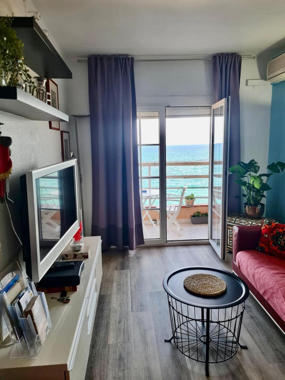 Apartment In Front Of The Beach Pineda de Mar Exterior foto