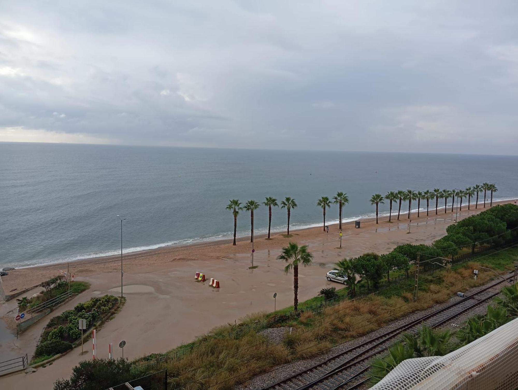 Apartment In Front Of The Beach Pineda de Mar Exterior foto